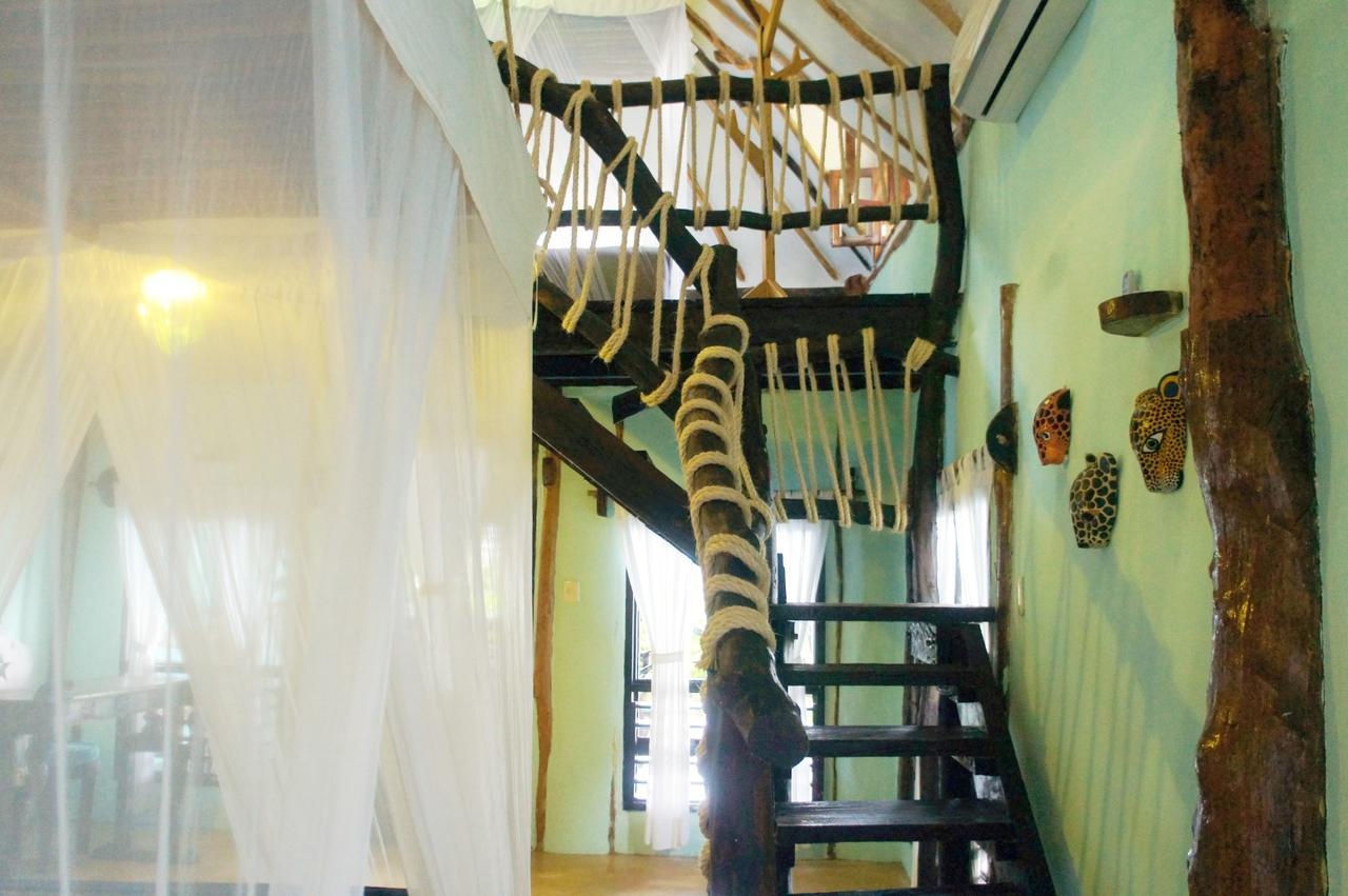Cabanas La Luna Hotel Тулум Екстериор снимка