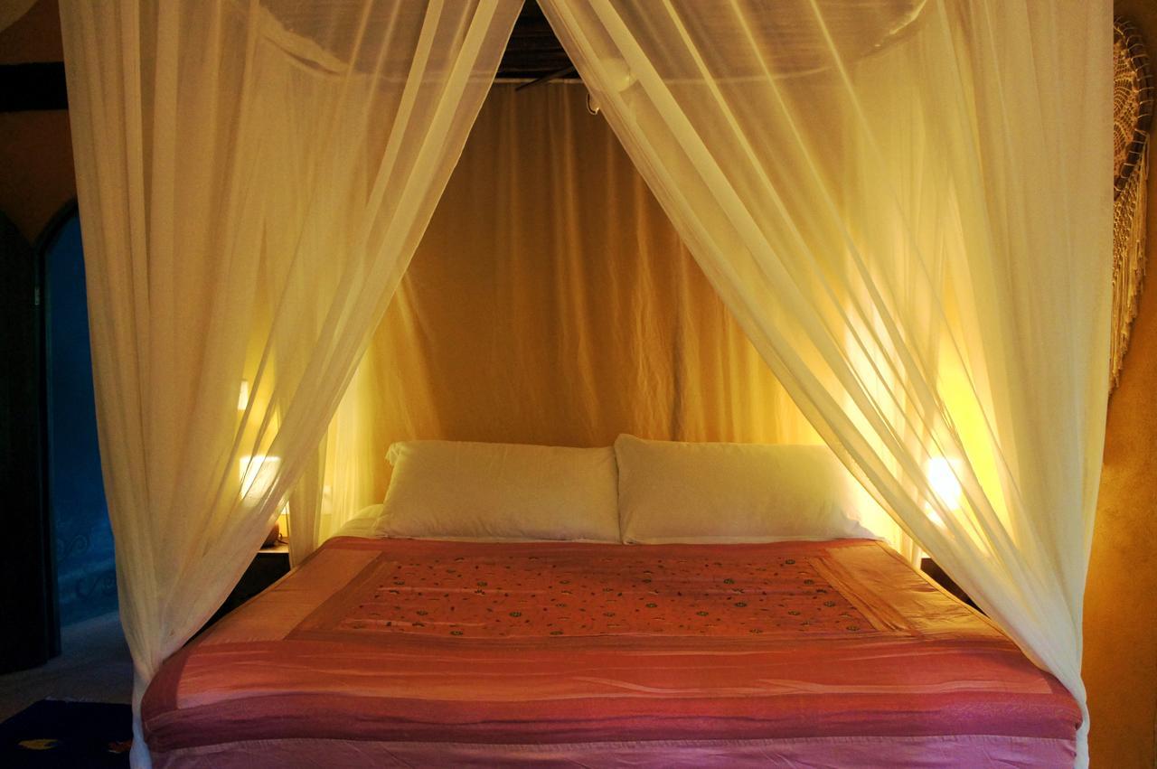 Cabanas La Luna Hotel Тулум Екстериор снимка