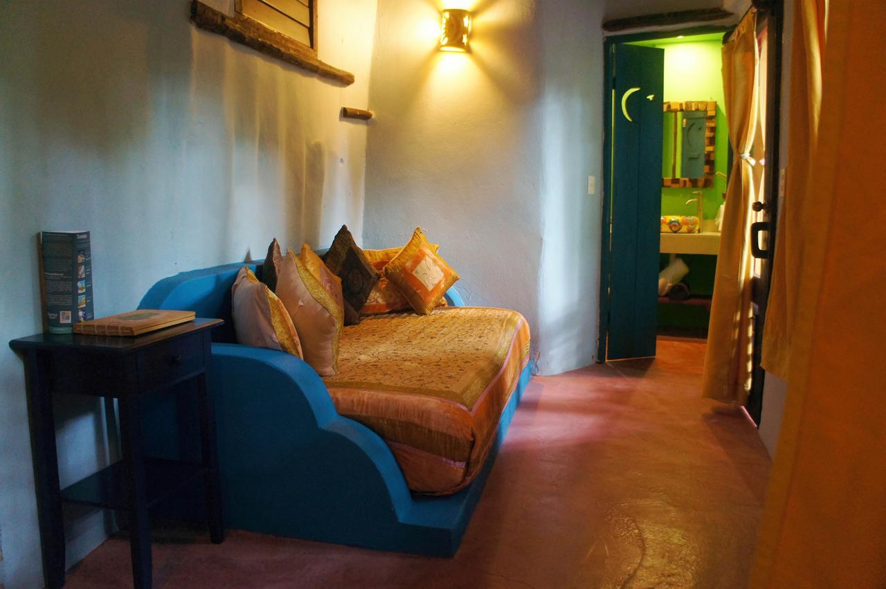 Cabanas La Luna Hotel Тулум Екстериор снимка